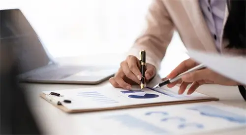 中南大学吴美玲简介照片